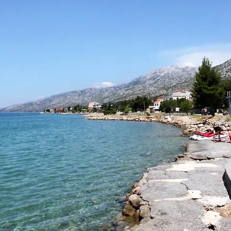 For Families With Children Starigrad, Paklenica - 25484 Starigrad Paklenica