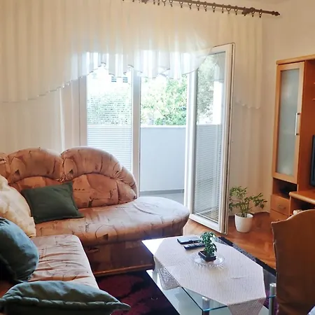 Apartamento For Families With Children Starigrad, Paklenica - 25484 *